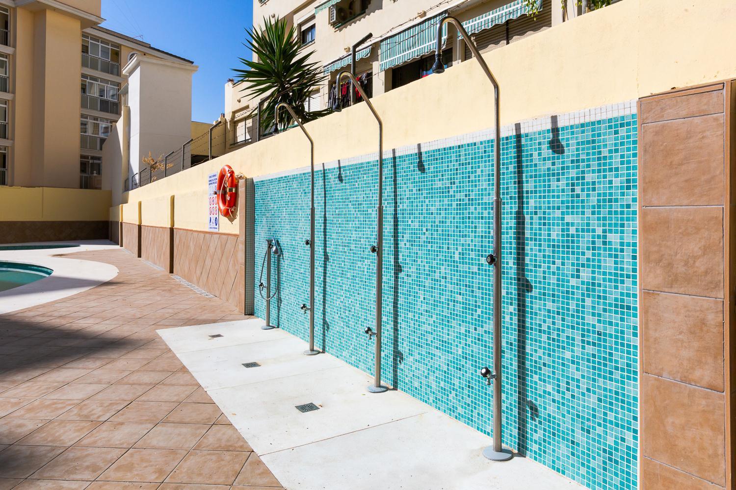 Ver952 - Vistas Mar Y Piscina, Wifi, Playa 600 Metros, Centro 150 Metros Торремолинос Экстерьер фото